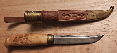vtg IISAKKI JARVENPAA ? Knife & Leather Sheath Finland  Wood Handle Mora Puukko