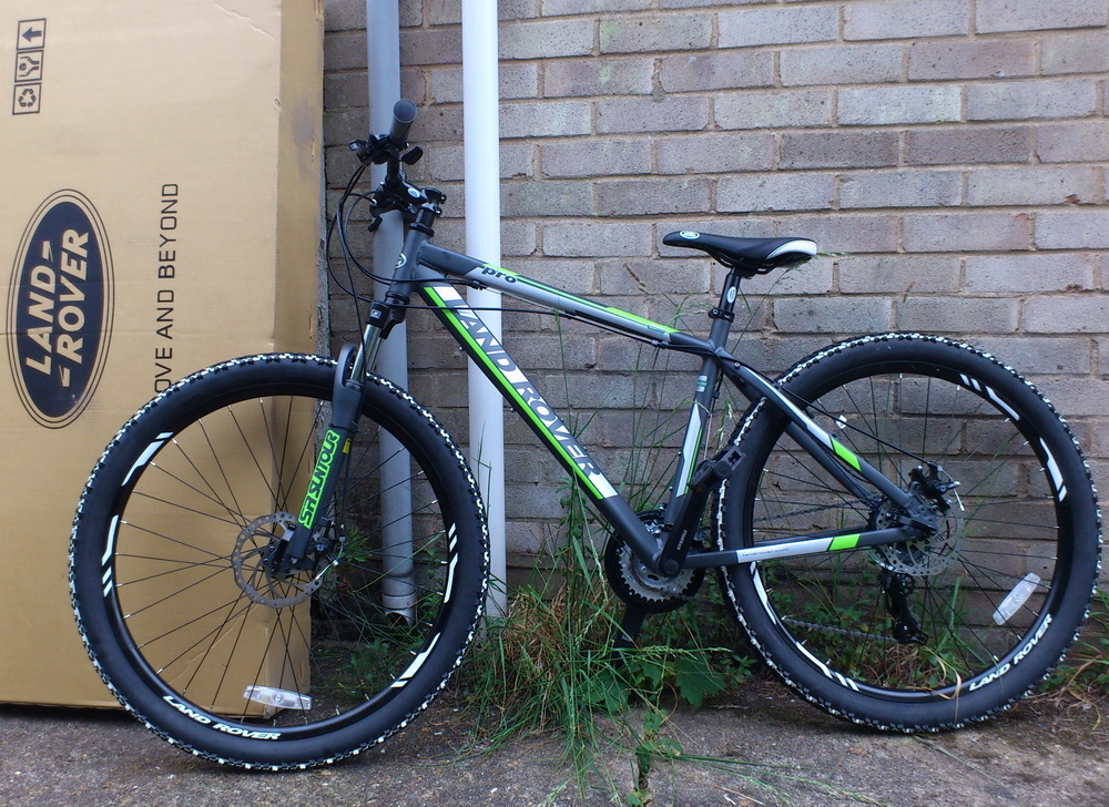 Land Rover Six 50 Pro Mountain Bike 2015 in Lowestoft, Suffolk Gumtree