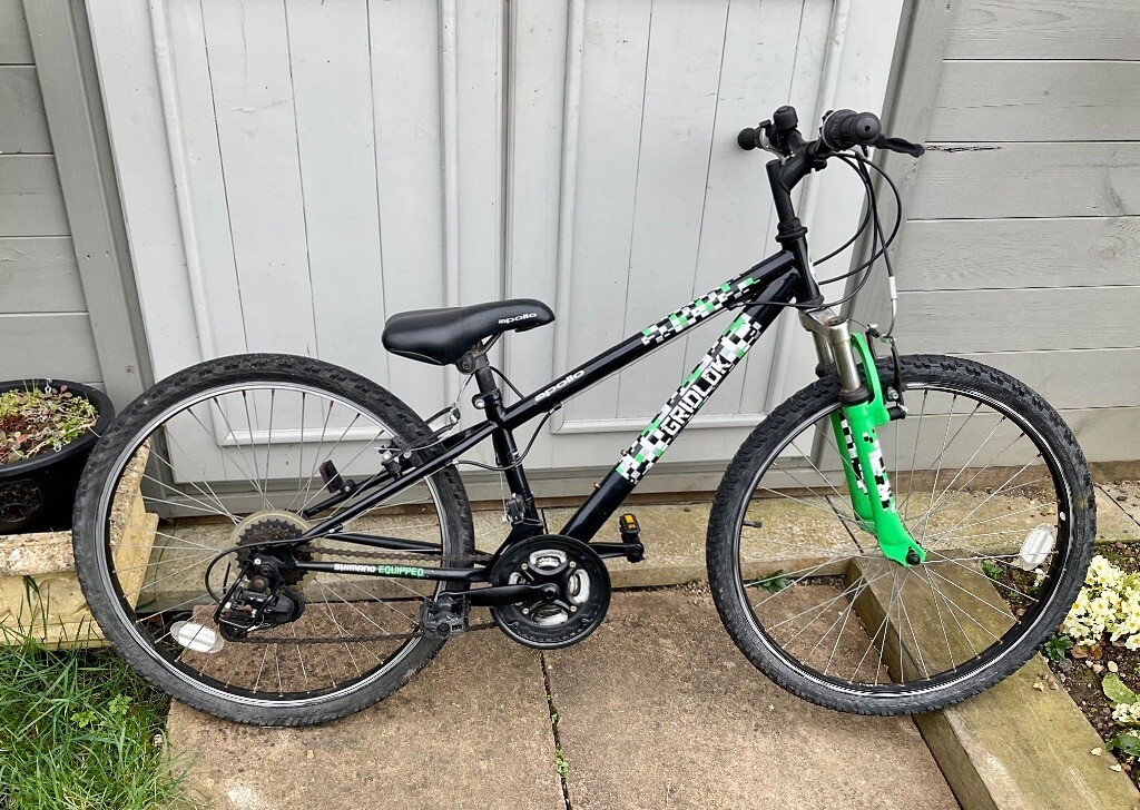 Apollo Gridlock front suspension bike 18 gears 24 inch wheels SERVICED