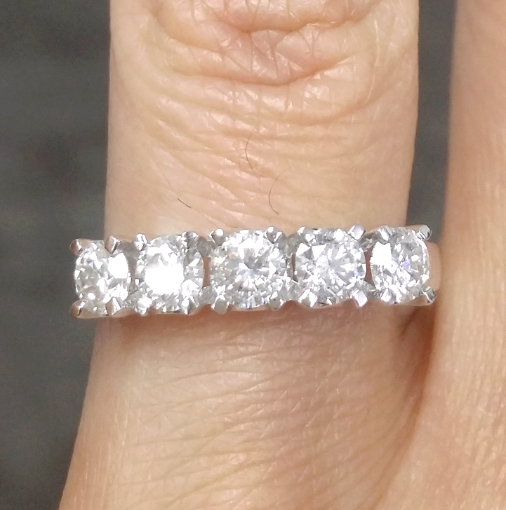 Pre-owned Handmade Steal Deal 1.05 Carat Natural Diamond Five Stones Wedding Band Ring 14k Gold In White