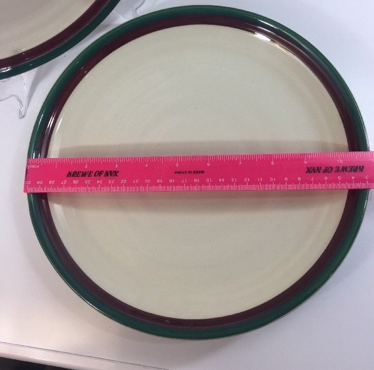 2 International 77 Bordeaux Dinner Plates by International Tableworks