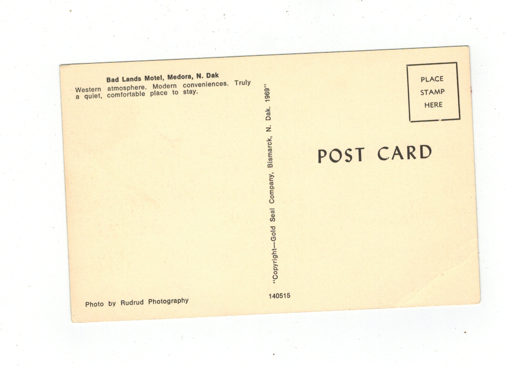 VINTAGE POST CARD BAD LANDS MOTEL MEDORA, N.DAK.