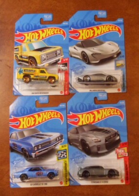 Hot Wheels - Lot of 4 - Rapid Responder, McLaren, 67 Chevelle + 17 Nissan GT-R