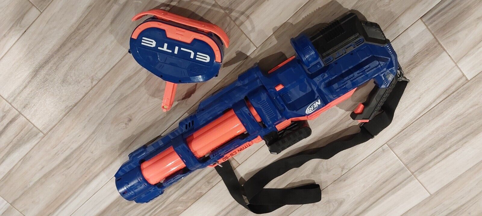 Used Nerf Elite Titan CS-50 50-Dart Toy Blaster fully Used Nerf Elite Titan CS-50 50-Dart Toy Blaster fully