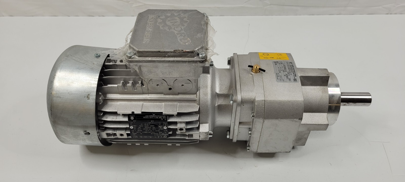 Nord Industrial Motor SK 90LP/4 CUS TF w/ SK 372.1Z-90LP/4