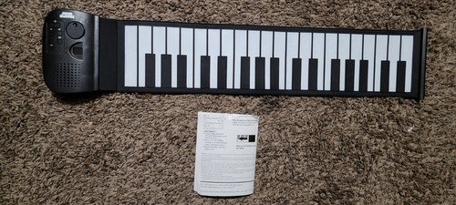 Sharper Image Roll Up Electronic Keyboard Synth Piano Polyphonic 61 Keys TESTED