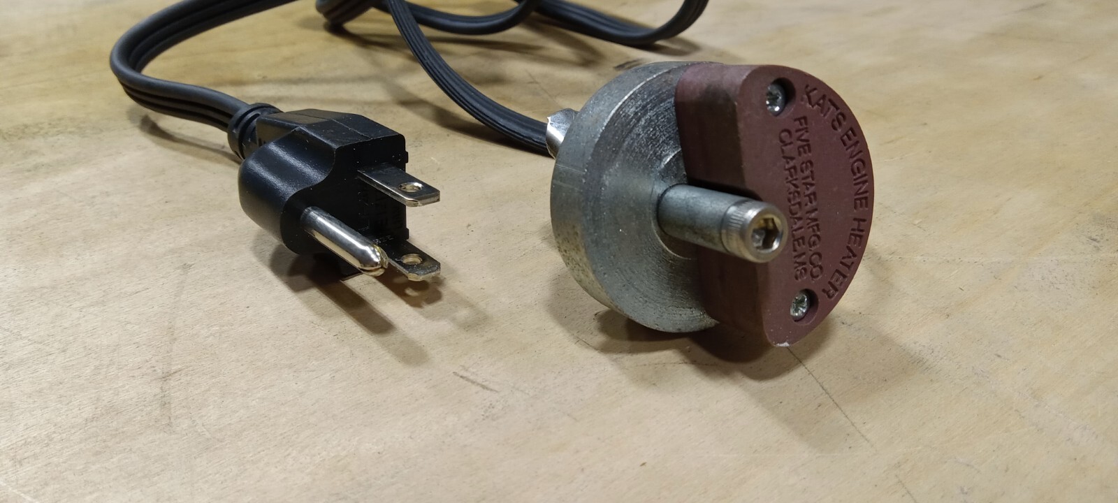 KAT'S 10448 Engine Block Heater 1-3/8" Freeze Plug 110AC 400W NRTL/CLR93521