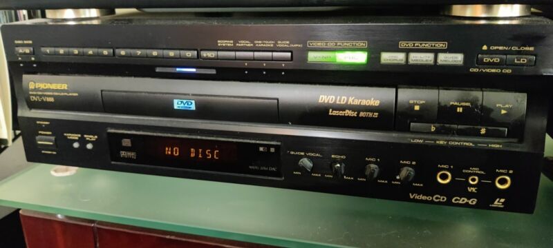 Used PIONEER DVL-V888 DVDVideo DVD/CD/LD Player. See Video. Working.