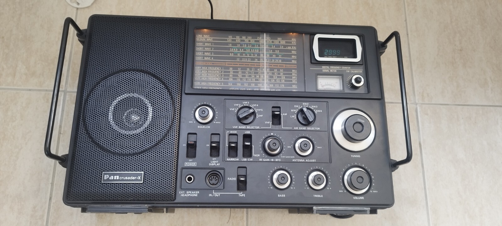 PAN CRUSADER X International Multiband receiver VINTAGE PAN CRUSADER X International Multiband receiver VINTAGE