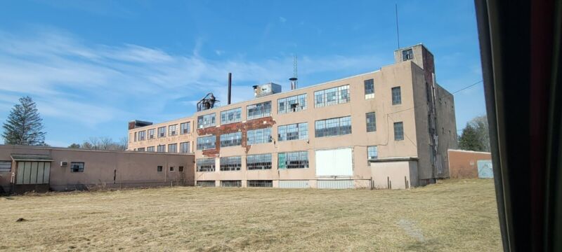 80,000 Sq Ft Warehouse - Former Ethan Allen Factory in New York State on 3 Acres