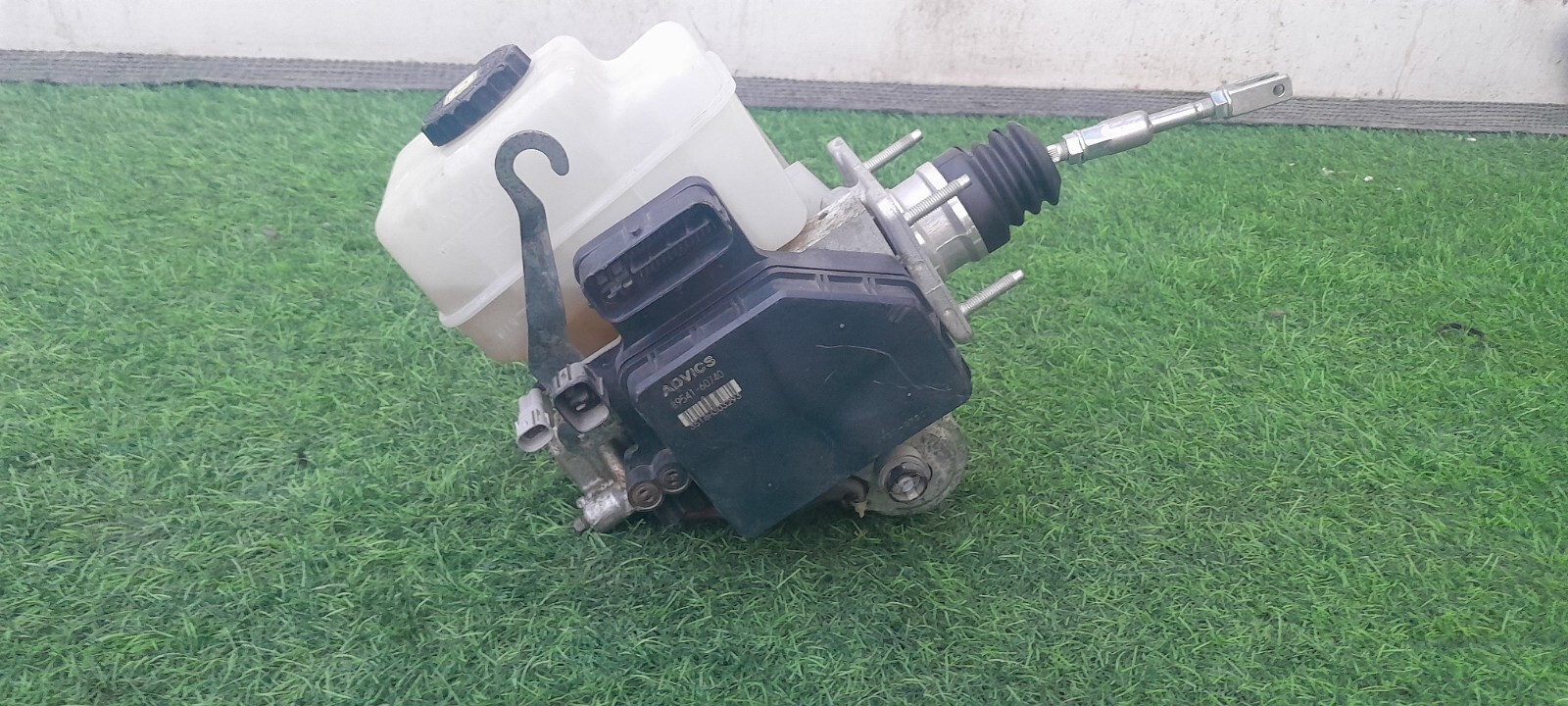 yokunero　1010 For Toyota Land Cruiser ABS Brake Pump Master Cylinder