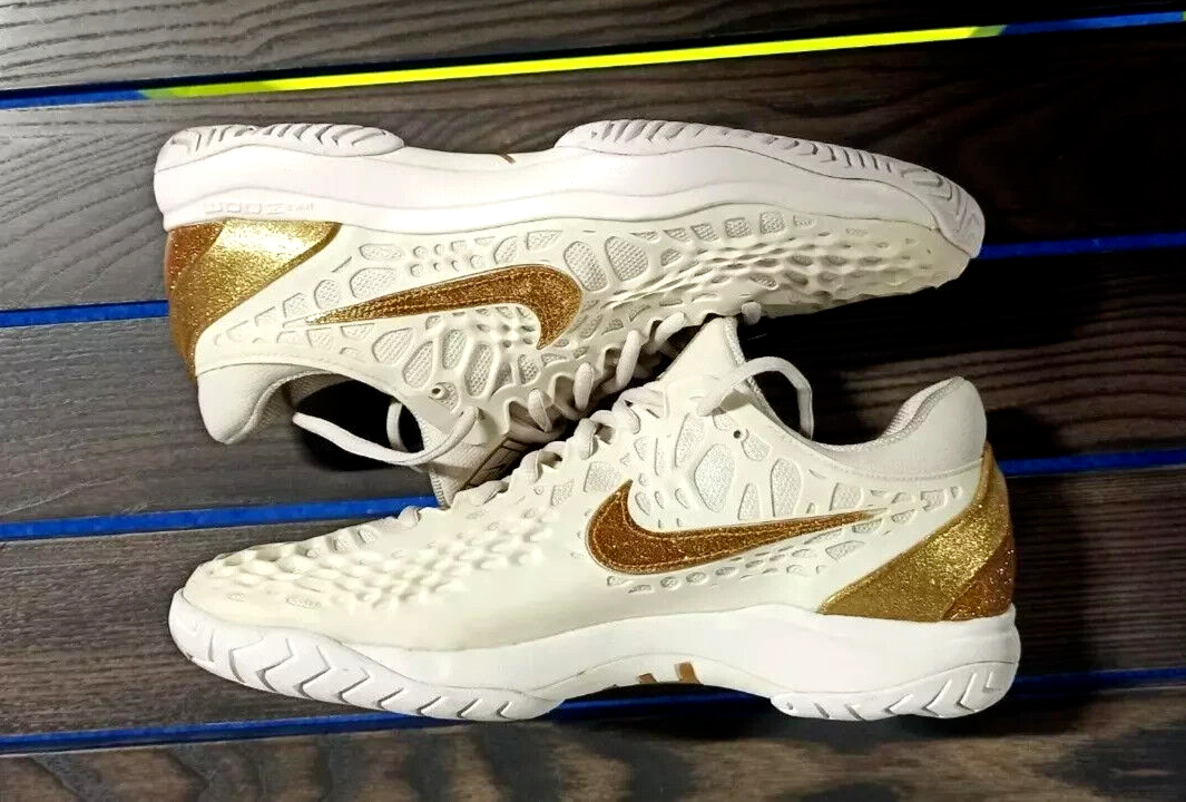 Nike ズームケージ3 ナダルモデル LEGENDERY! NIKE AIR ZOOM Cage 3 HC Rafa Nadal phantom