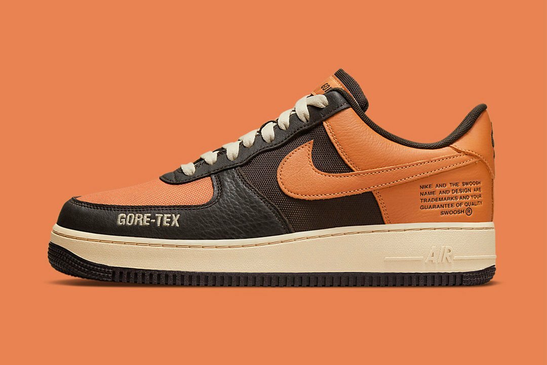

Мужские кроссовки Nike Air Force 1 GTX DO2760-220 Velvet Brown/Ratang/Hot Curry US6-12, Коричневый, Nike Air Force 1