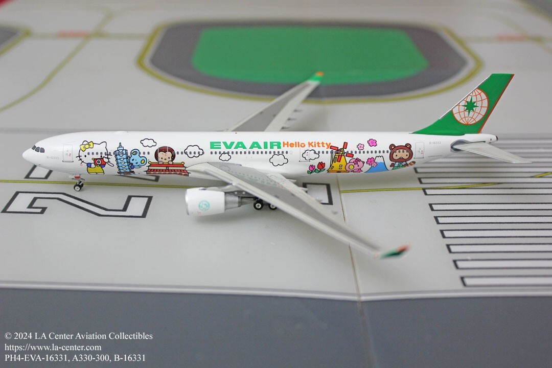 1/400 EVA AIR A330−200 キティ仕様 EVA Air Sanrio special Airbus A330-300 B-16333 Stand