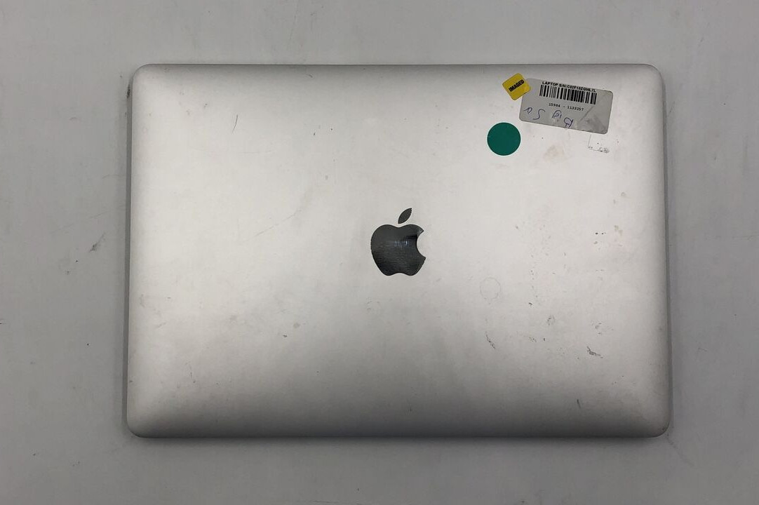 Apple MacBook Pro - A2251 - 2020 13inch - i5 - 2GHz - 16GB Ram - 500GB SSD - Picture 3 of 4