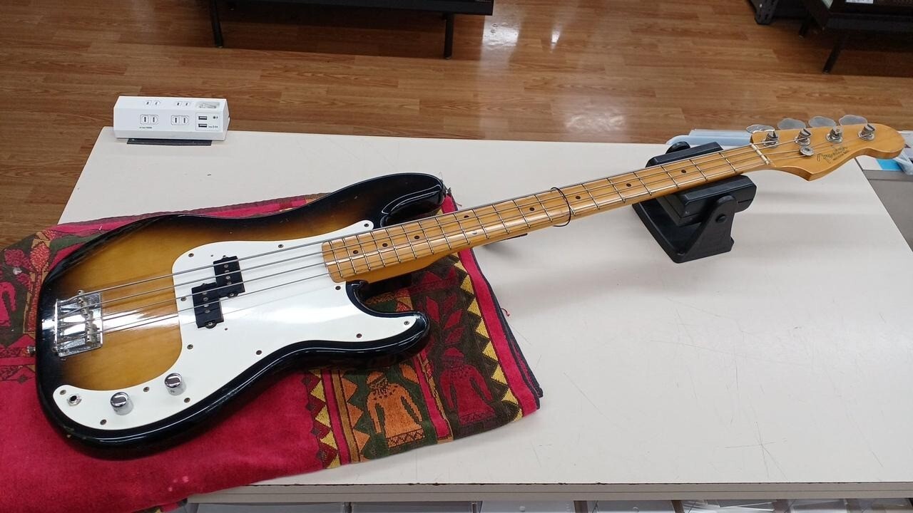 Fender Japan PB57-55 3TS Precision Bass 3 Tone Sunburst Made