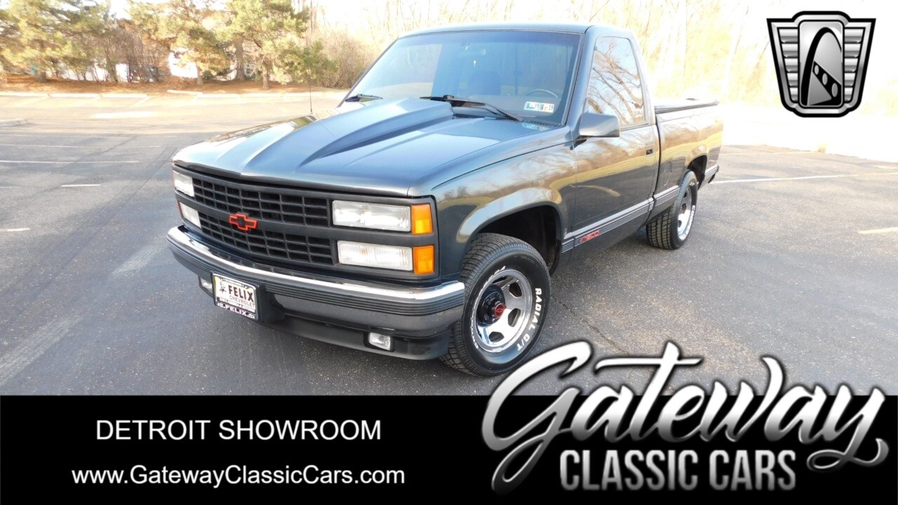 Charcoal Gray Metallic 1990 Chevrolet C1500 Truck 454 cu. in. V8 Automatic Avail