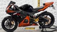 2003 Yamaha R6 | *WARRANTY PROVIDED*