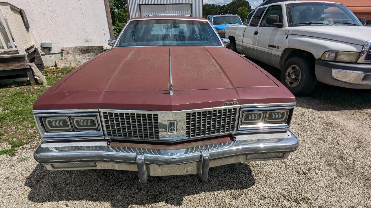 Owner 1989 Oldsmobile Custom Cruiser for sale!