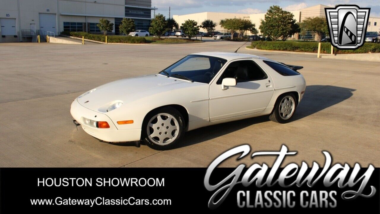 White 1990 Porsche 928  5.0 L V8 4 speed Automatic Available Now!