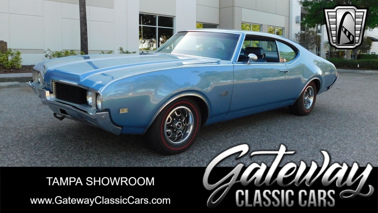 Crystal Blue Metallic 1969 Oldsmobile 442  400ci V8 Turbo 400 Automatic Availabl