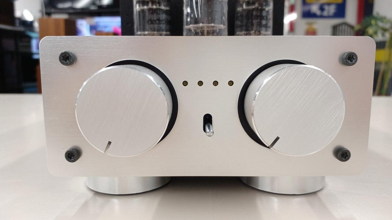 エレキット TU-875 真空管 プリアンプ キット 未組み立て TU-875 Stereo Vacuum Tube Preamplifier Tested Excellent W/AC