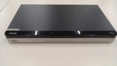 Toshiba Regza DBR-UT209 Blu-ray Recorder 2TB Good Condition