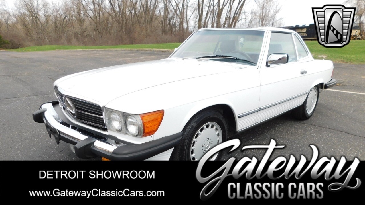 White 1988 Mercedes-Benz 560SL  5.6L  V8 Automatic Available Now!