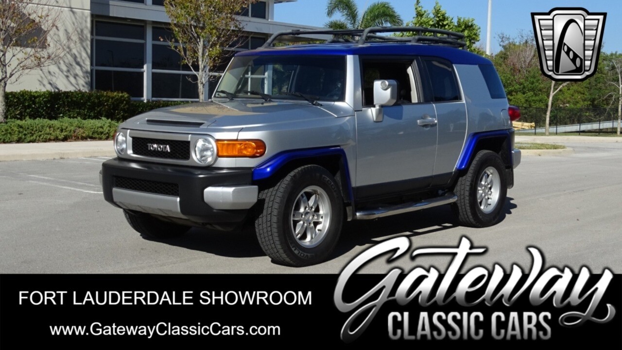 Gray 2007 Toyota FJ Cruiser  4 Liter V6 Automatic Available Now!