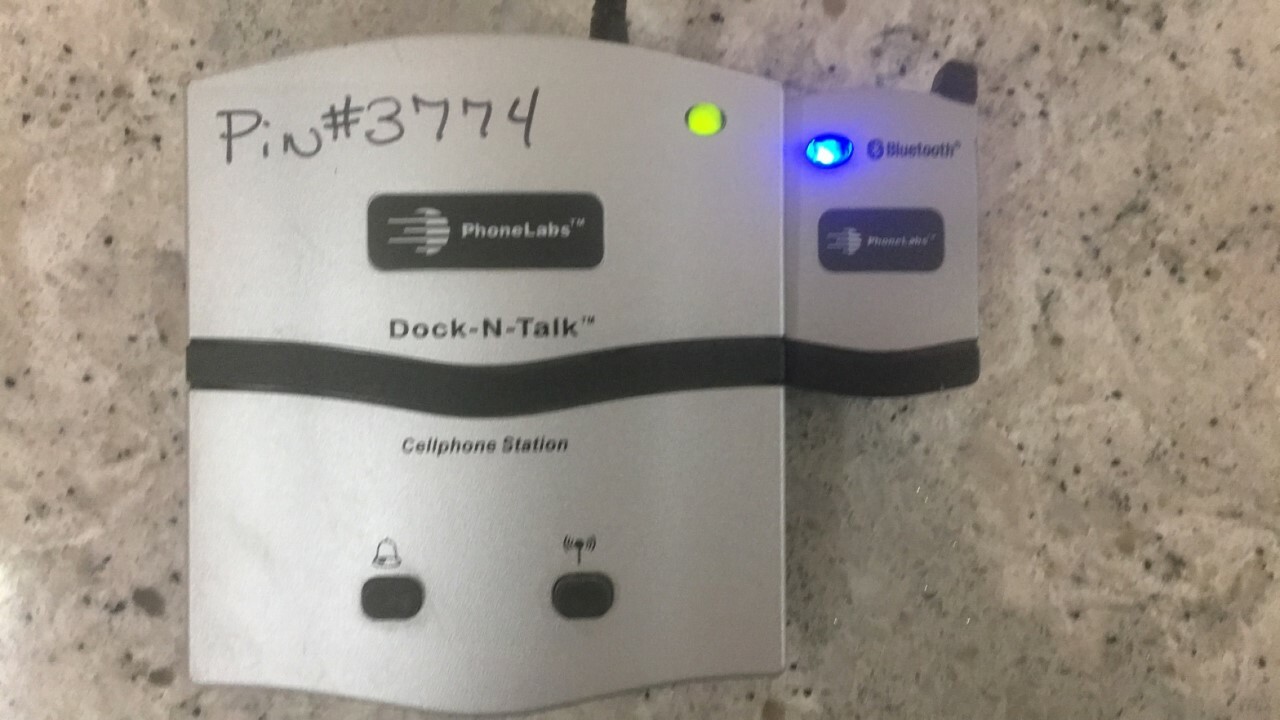PhoneLabs Dock-N-Talk with Bluetooth