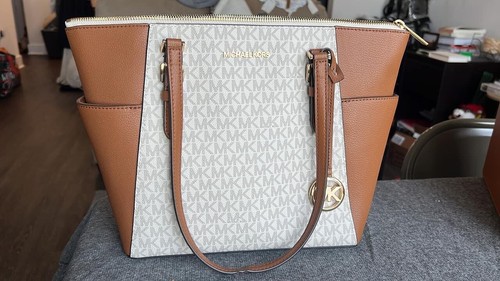 トートバッグ MICHAEL KORS Women Bags 30S2G6AS2L001 Black Women's Black Satchels | Michael Kors [US]