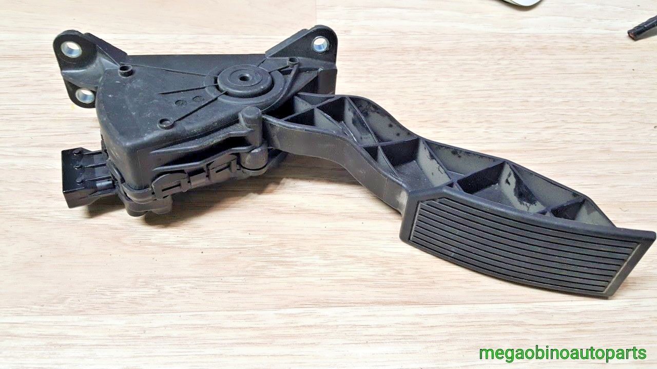 2006 Nissan maxima 18002 4z800 180024z800 Altima Gas
