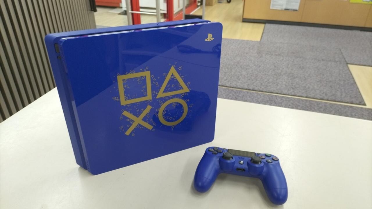 PS4 PlayStation 4 Console Days of Play Limited Edition Sony PS4 PlayStation 4 Console Days of Play Limited Edition Sony