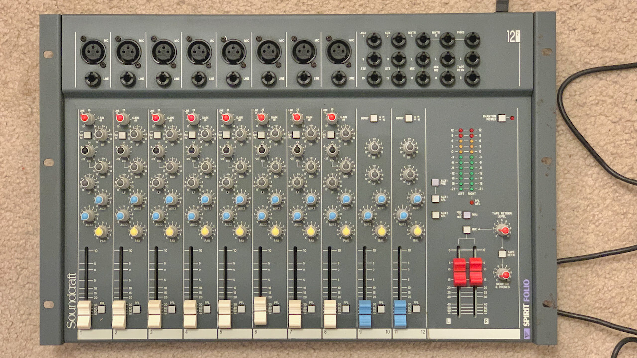 Soundcraft １２chミキサー SPIRIT FOLIO 簡易テスト済 Soundcraft Spirit Folio Lite 12 Channel Mixer - What To Know