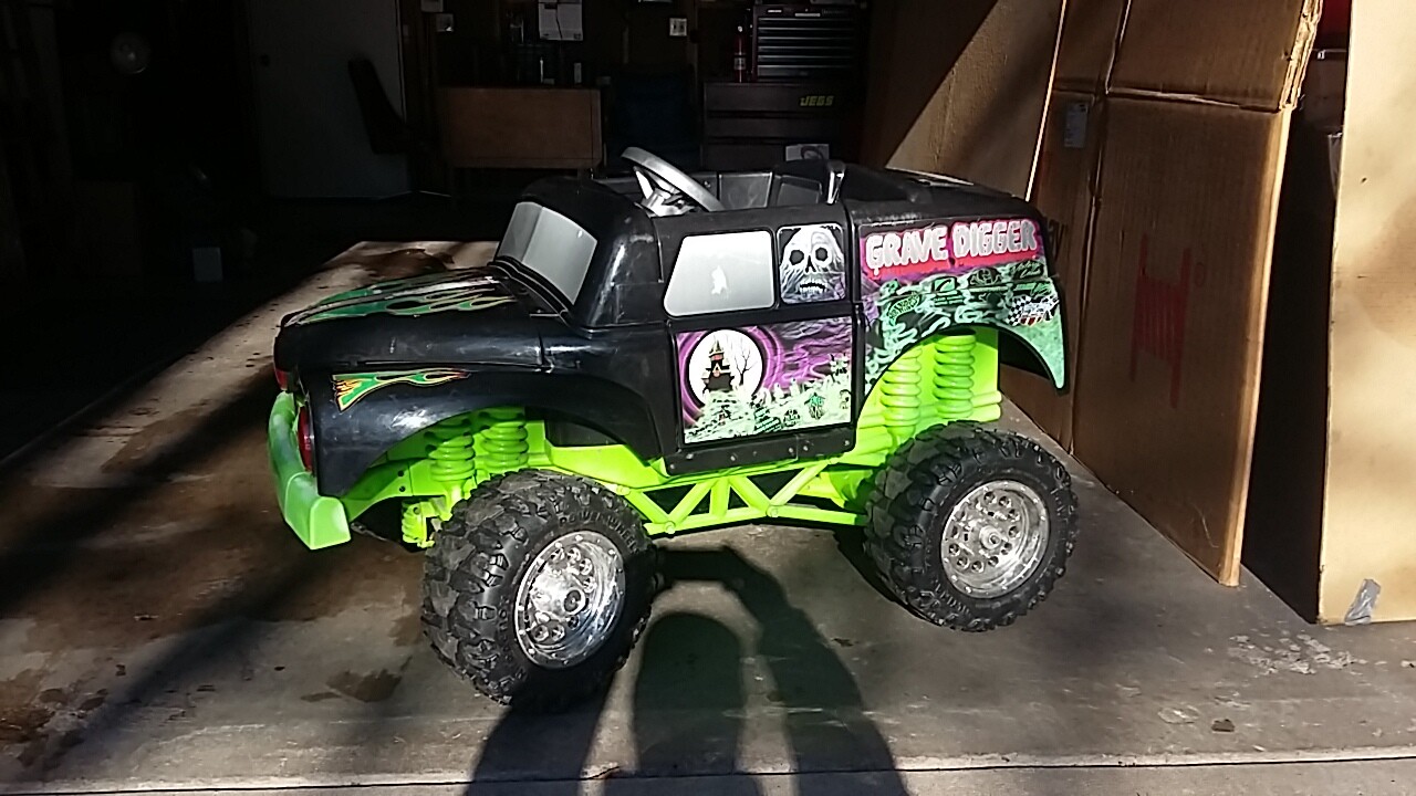 Grave Digger Power Wheels, Vintage