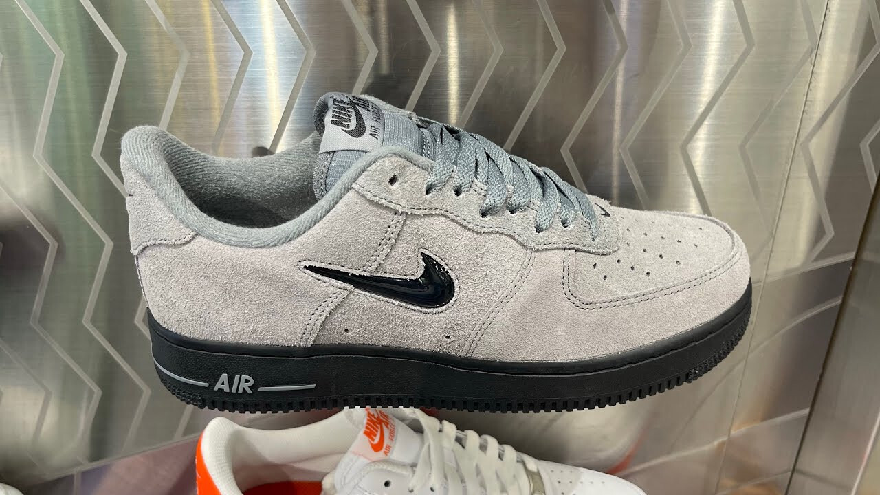 【日本未発売】ヤンキースNike Gray Club Adjustable 日本未発売モデル NIKE×NEWYORK YANKEES Club CAP GRAY HA