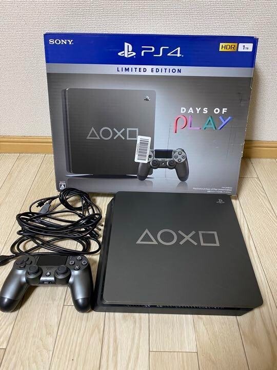 PS4 DAYS of Play Limited Edition 1TB限定品 Amazon.com: Days of Play Limited Edition Steel Black 1TB PS4