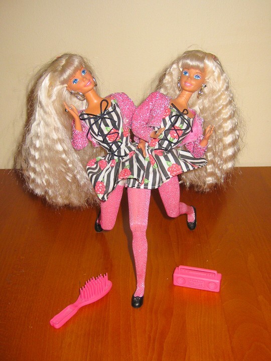 その他 THE Artist Barbie Doll The Artist Barbie® Doll - M4973 BarbiePedia