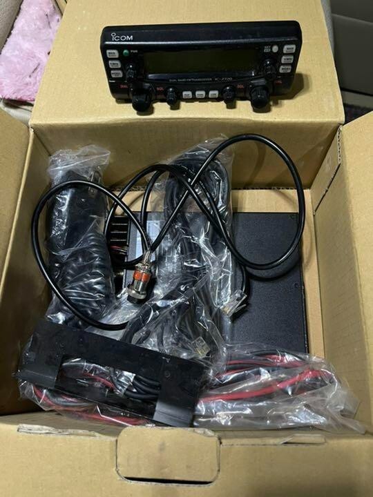 ICOM IC-2720D Dual Band FM Transceiver 144MHz/430MHz 50W ICOM IC-2720D Dual Band FM Transceiver 144MHz/430MHz 50W