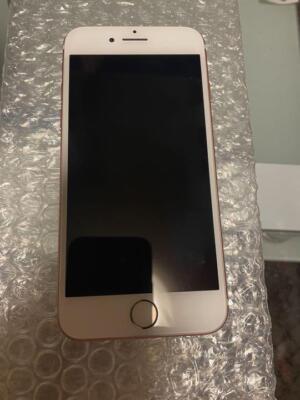 【中古品】【充電器付】iPhone 7 Rose Gold 256 GB Amazon.com: Apple iPhone 7 Plus Unlocked Phone 256 GB (Rose