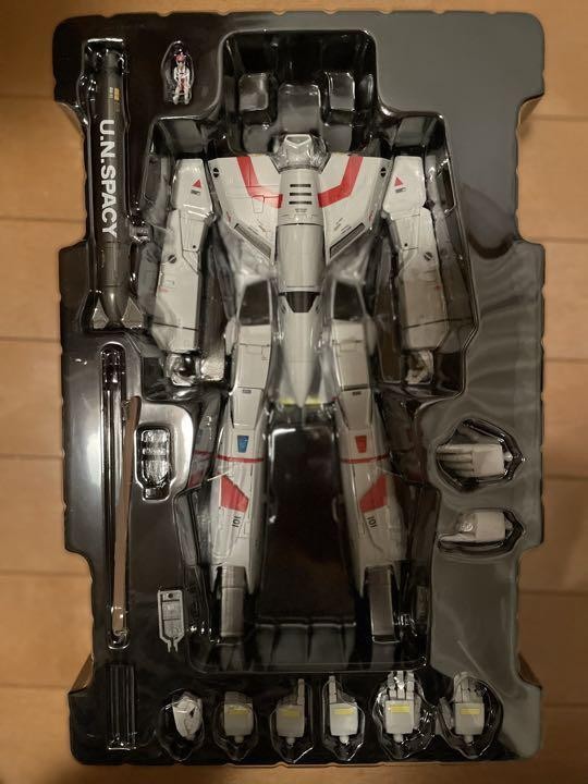 Macross DX Chogokin VF-1J Armored Valkyrie Ichijyo Hikaru Type 1/48   Bandai - Picture 3 of 5