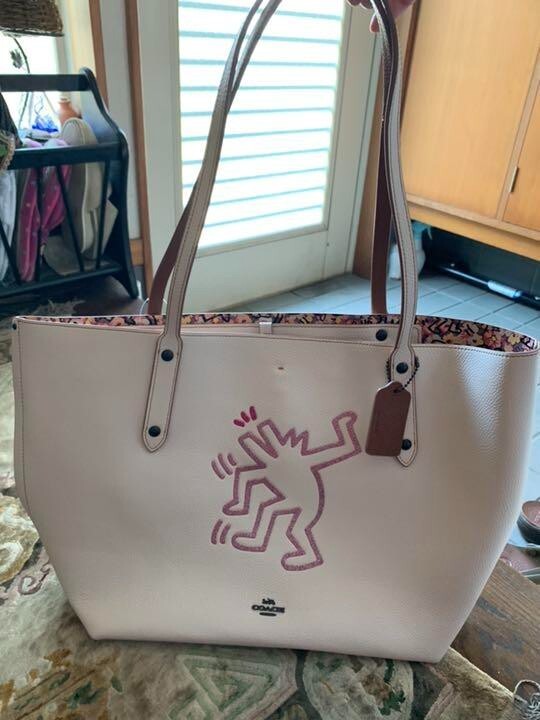 バッグ Coach City A4 Tote Bag Leather punching Coach City A4 Tote Bag Leather punching