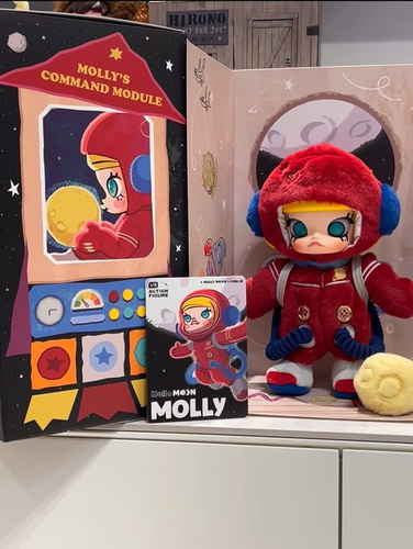 AUTHENTIC MOLLY HELLO, MOON 1/8 ACTION FIGURE 7.87INCHES HOT