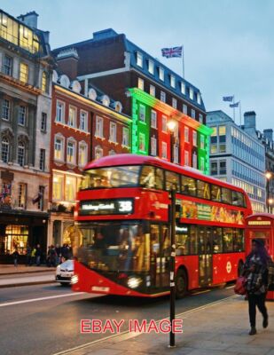 PHOTO  PICCADILLY WITH FORTNUM & MASON AND A 38 BUS.