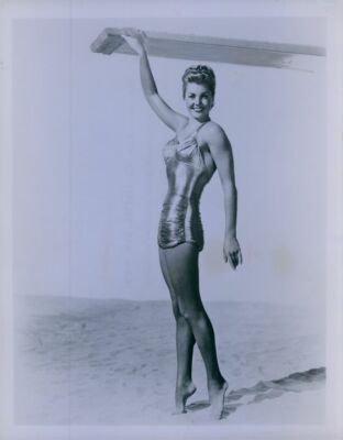 Sexy esther williams Swimming in