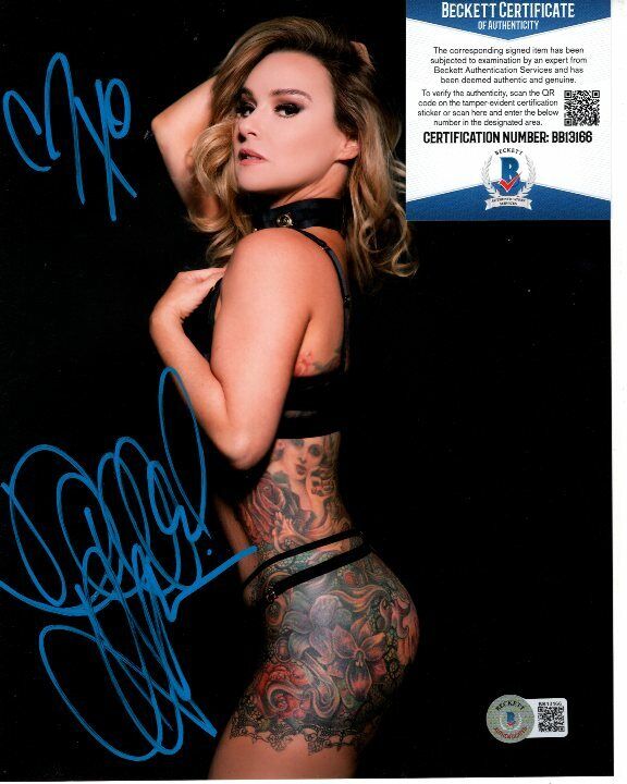 Danielle Harris Signed Sexy Lingerie Tattoo 8x10 Photo Beckett Bas