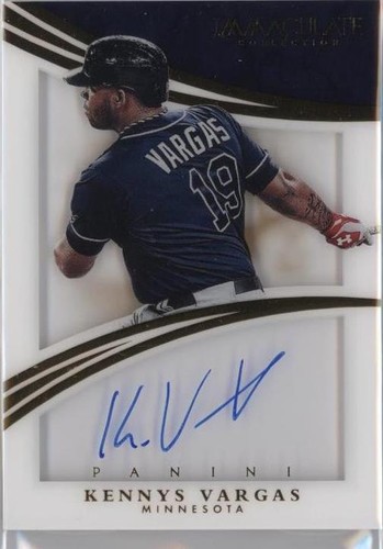 2015 Panini Immaculate Collection - Kennys Vargas #32