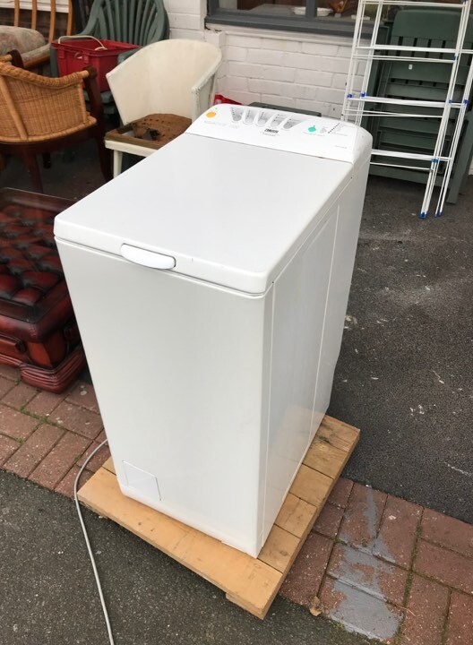 Zanussi Aquacycle 1100 Top Loading Washing Machine in New Brighton