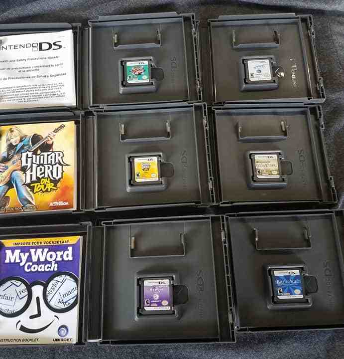 Nintendo DS Game Lot (22 Games)