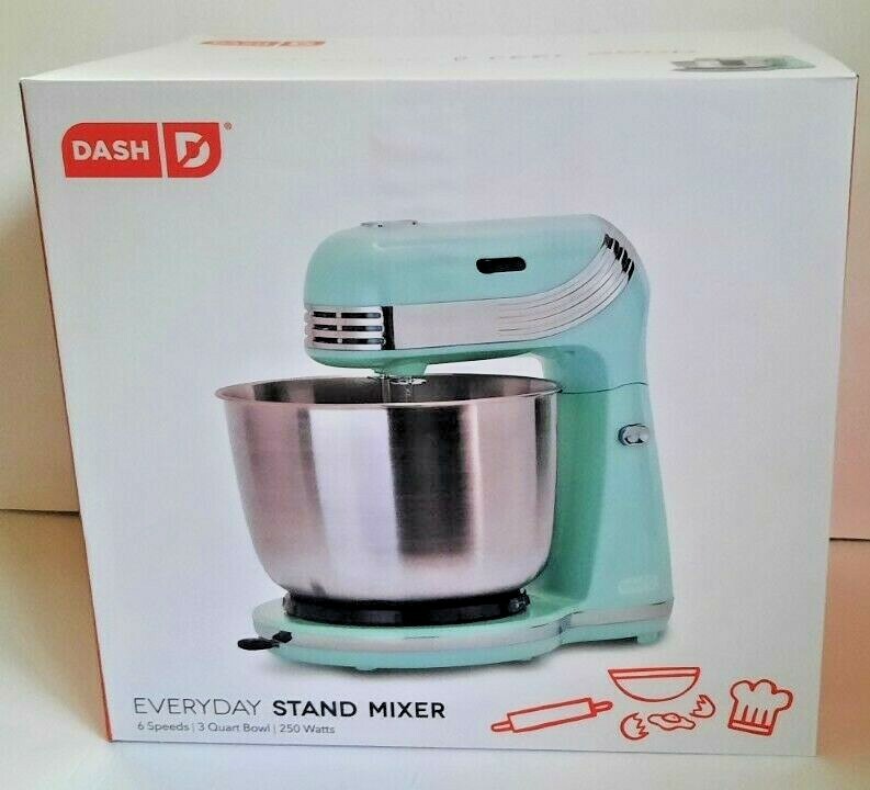6 Speed 3 Qt. Bowl Dash Light Green Retro Style New In Box